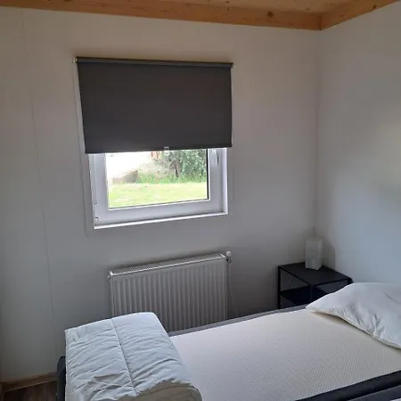 Holiday home Cube 97 I 4 Persoons Met Hottub