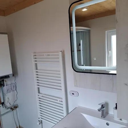 Cube 97 I 4 Persoons Met Hottub
