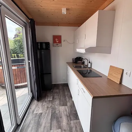 Cube 97 I 4 Persoons Met Hottub Holiday home *